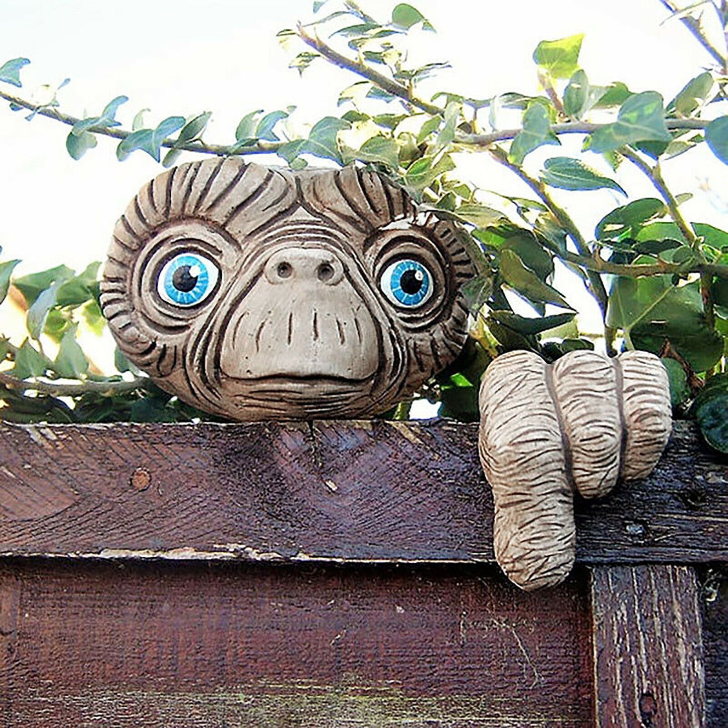 ET Alien Face Finger Garden Ornament